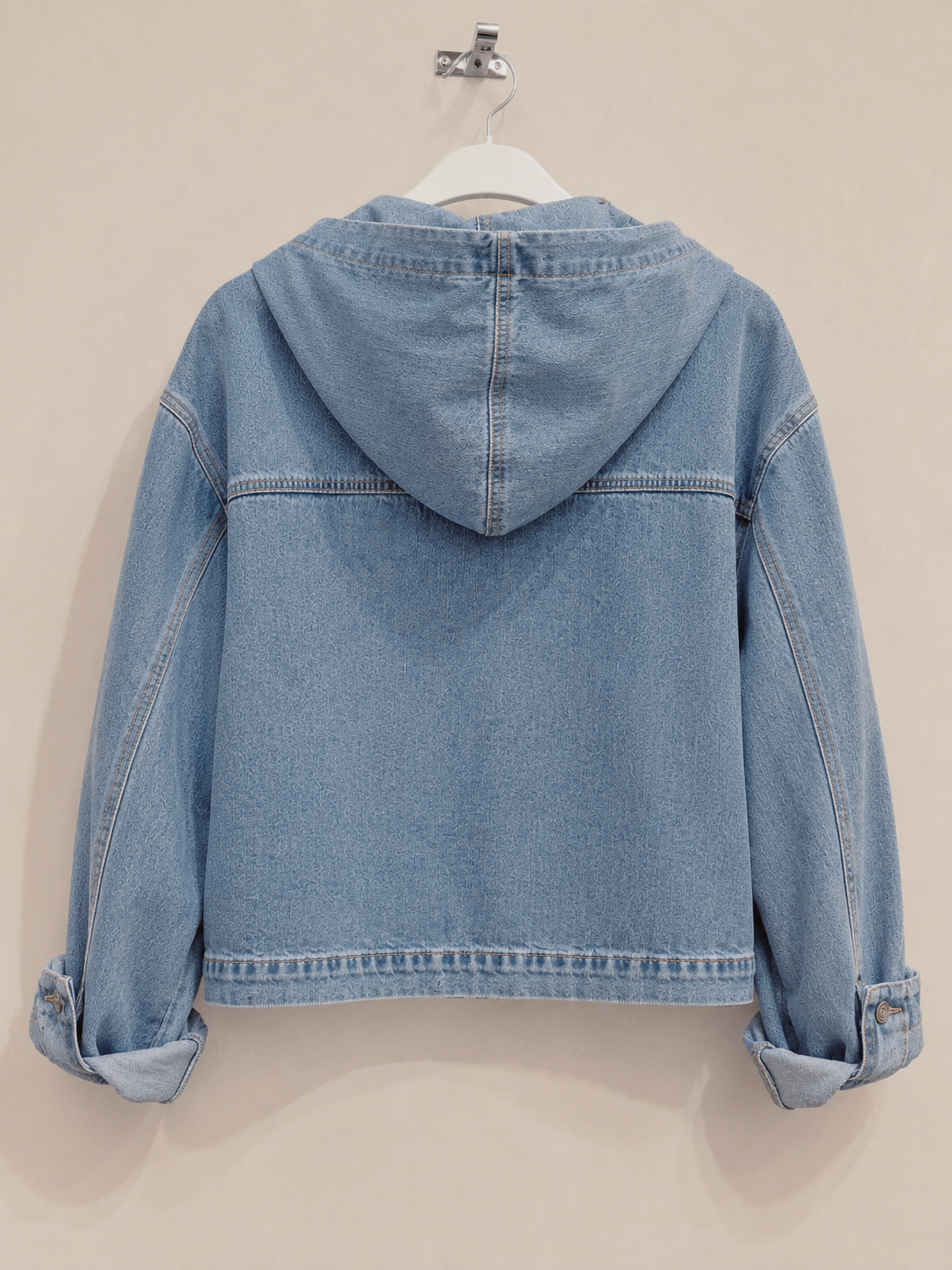 Jeansjacke mit Kapuze